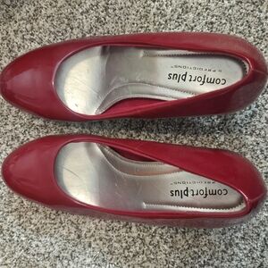 comfort plus by Predictions Women's Red Pumps